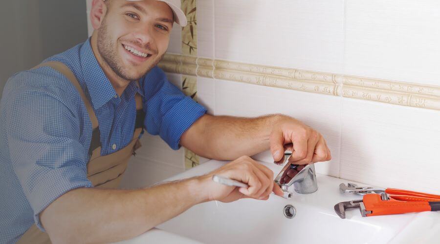 Faucet cartridge replacement in Davis City, IA